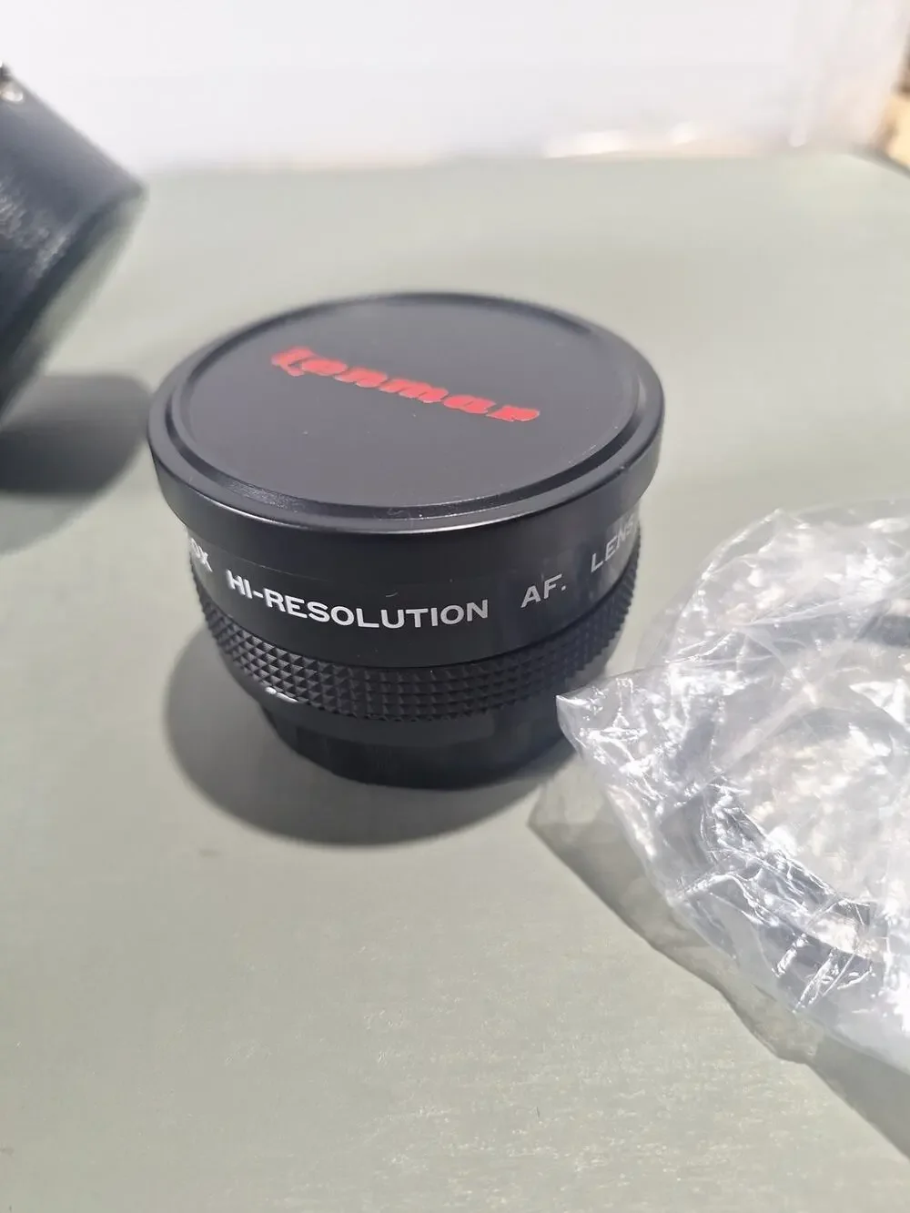 Lenmar 2.0X Telephoto Video Lens Hi-Resolution AF 52mm w/ Case + Adapter Rings